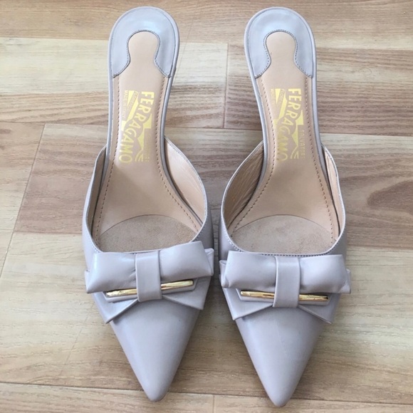 Salvatore Ferragamo Shoes - Salvatore Ferragamo backless kitten heel Size 9